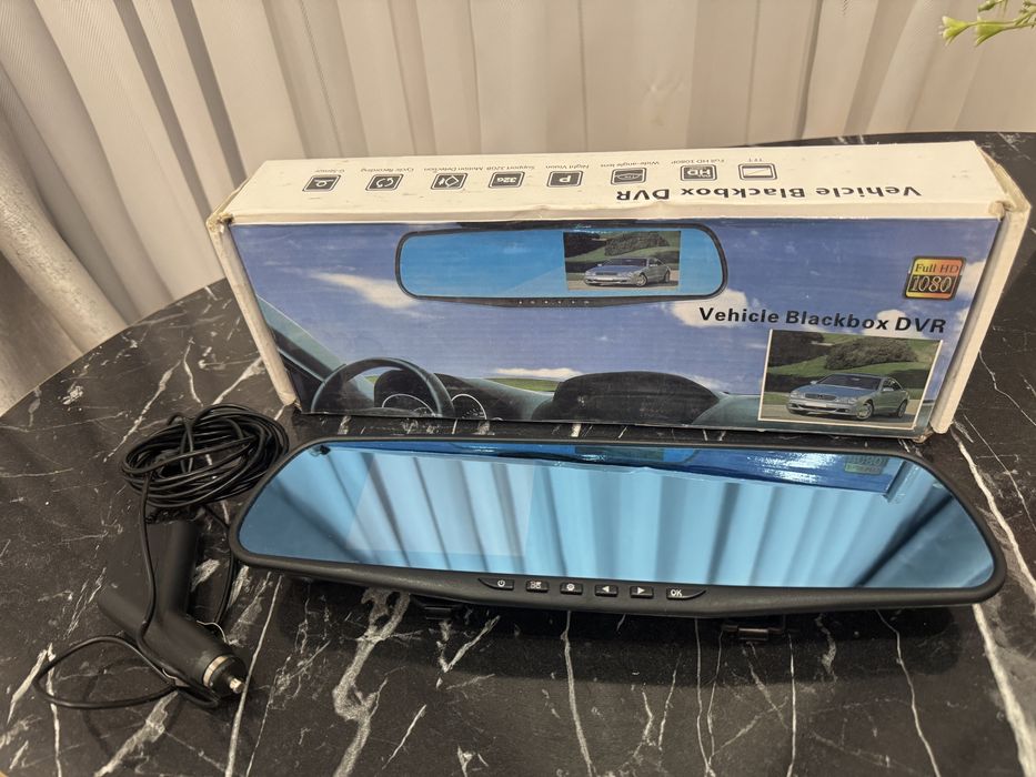 Видеорегистратор на авто