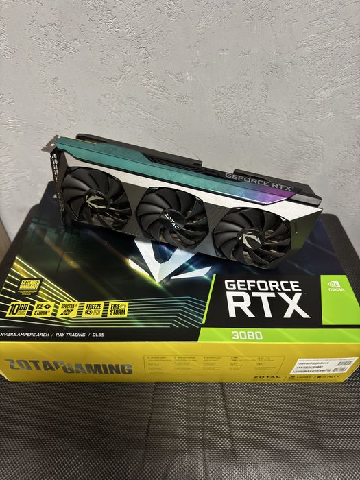 Zotac rtx 3080 amp HoloBlack 10gb gaming stare excelenta racire buna