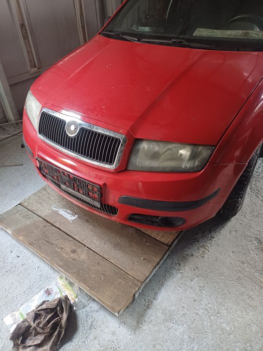 Vând piese skoda fabia 1.2  orice piesa