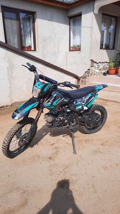 Cross KXD 125cc.