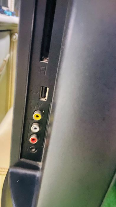 Продам телевизор SONY