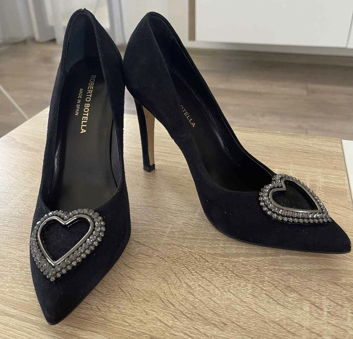 Обувки на ток Roberto Botella 35