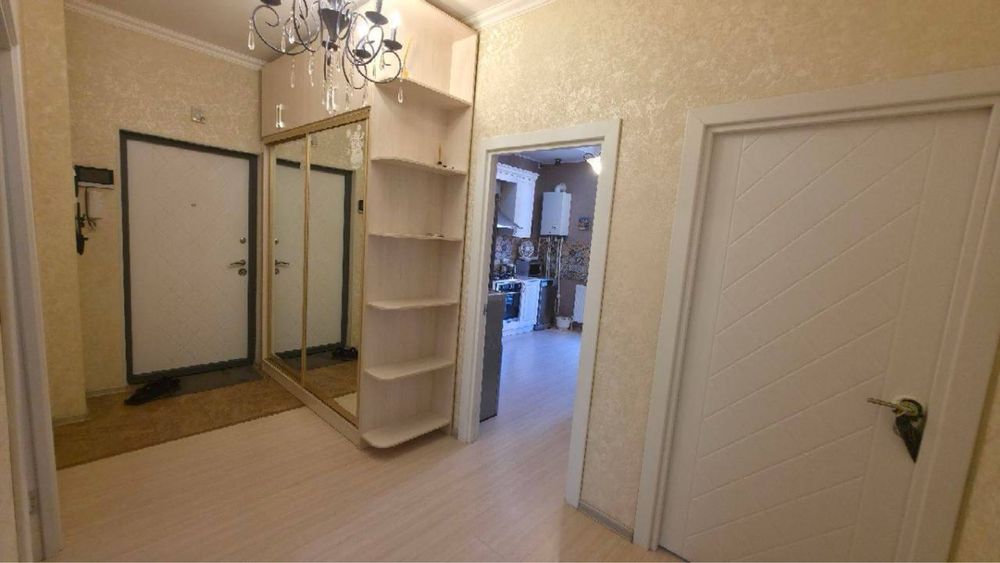 Новостройка квартира 3 комнат Golden house Махтумкули