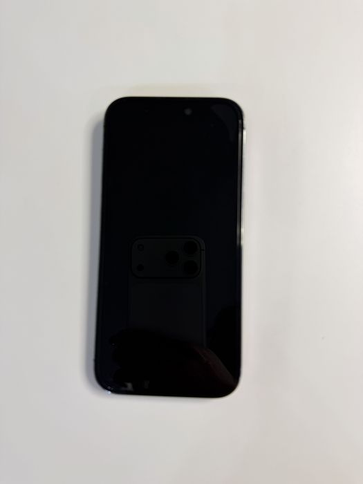 Продам IPhone 14 Pro