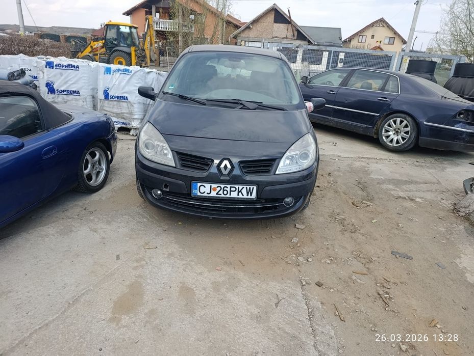 Vindem piese rezultate din dezmembrarea unui Renault Scenic 2
