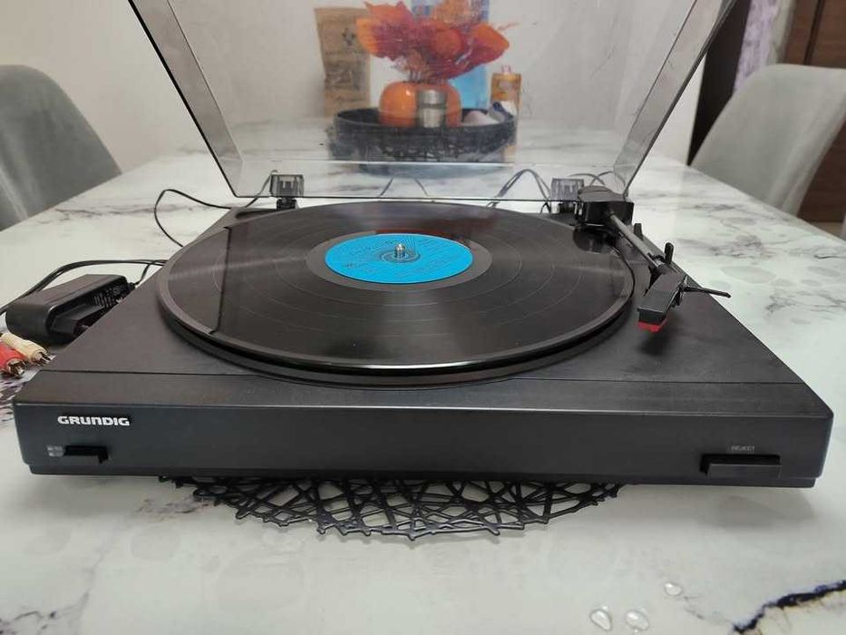 Грамофон Grundig tt310