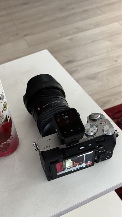 Sigma 28-70mm f2.8 сатылады срочно!
