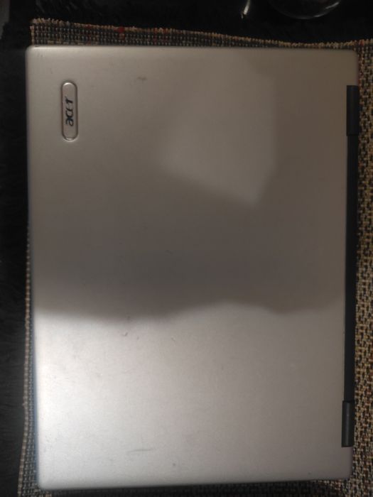 Vând placi de baza placi de sunet diferite placi electronice și laptop