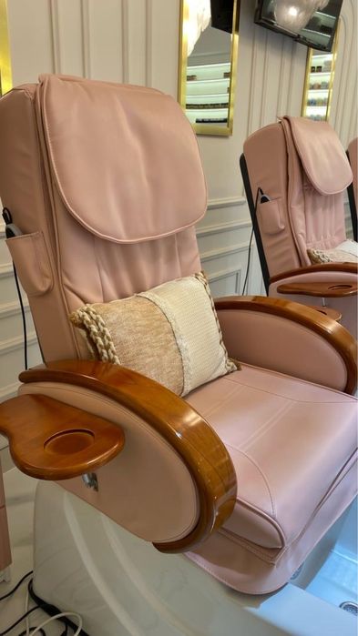 Кресло для педикюра, цвет розовый