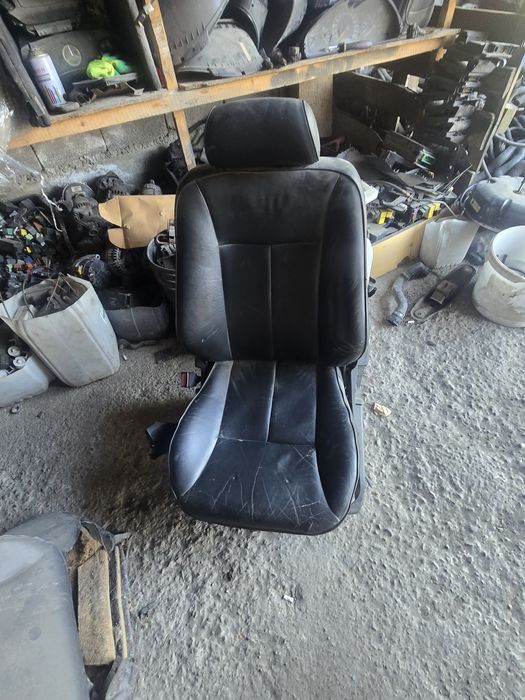 Мерседес 210 по запчастям