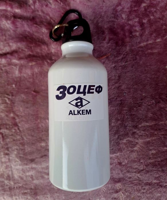 Продам бутылки для воды!