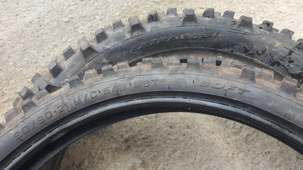 Set Anvelope Moto Enduro 140 80 18 si 90 90 21  Metzeler Sixdays Extrm