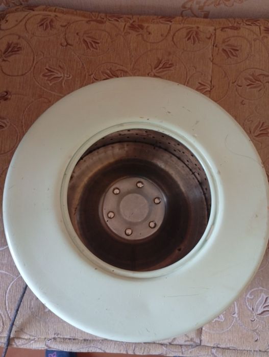 Продам центрифугу в рабочем состоянии