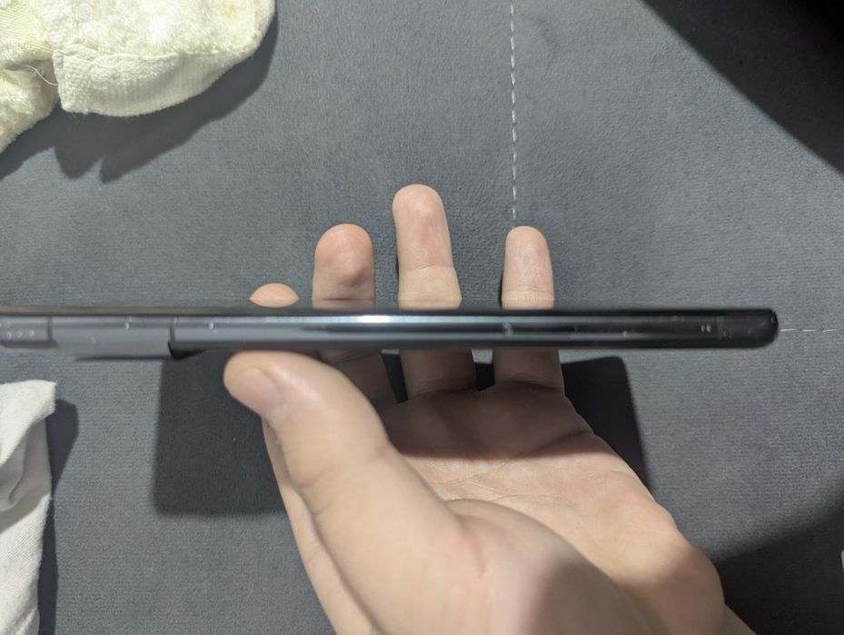 Google Pixel 7 Pro 512GB (экран разбит полностью)