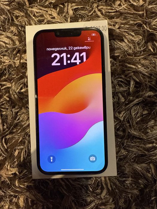 Продавам iPhone 14