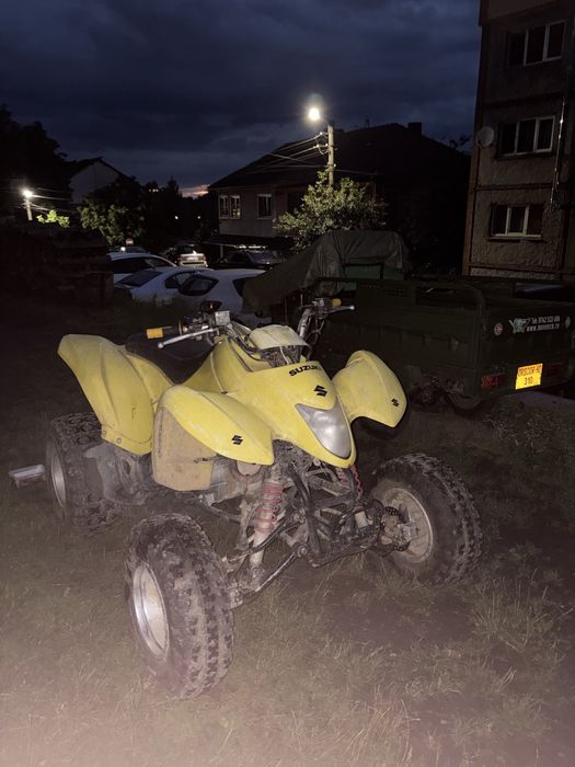 Vand quad suzuki ltz 250cc !!!