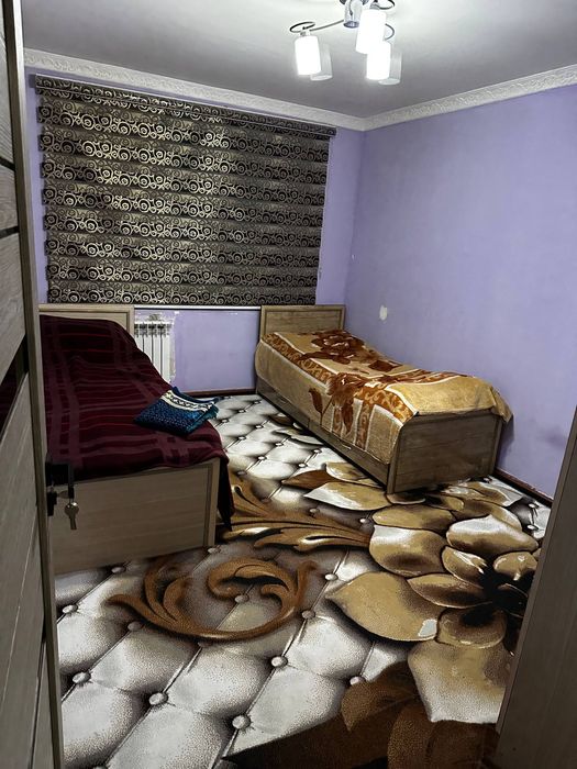 Продается квартира на 5 этаже в Саттепо, дом Югославский 5 этаж .