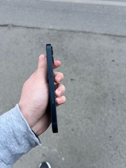 IPHONE 13 256GB в ремонте не был