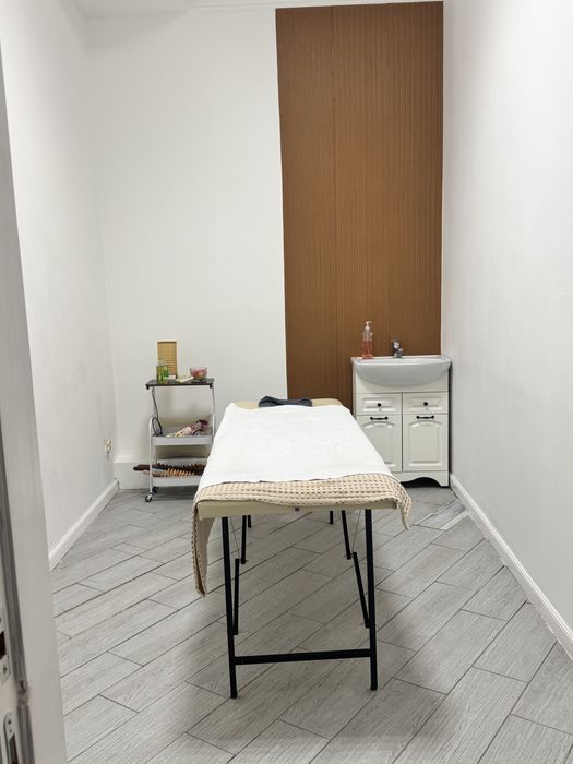 Сдается кабинет, шкафы поставим.