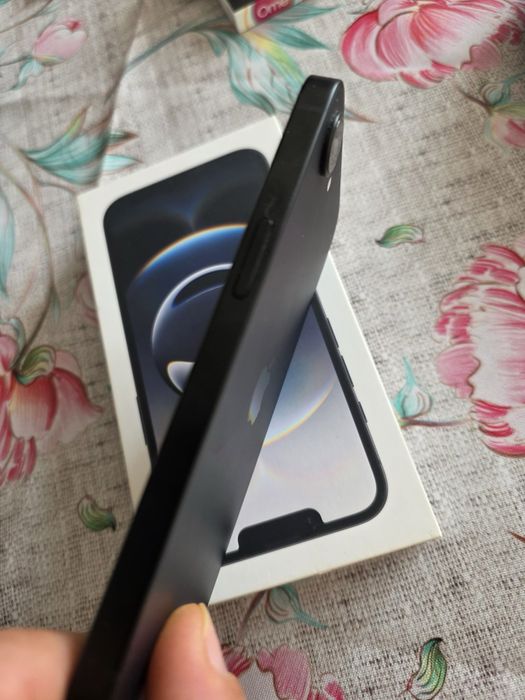 Iphone 16 e 128