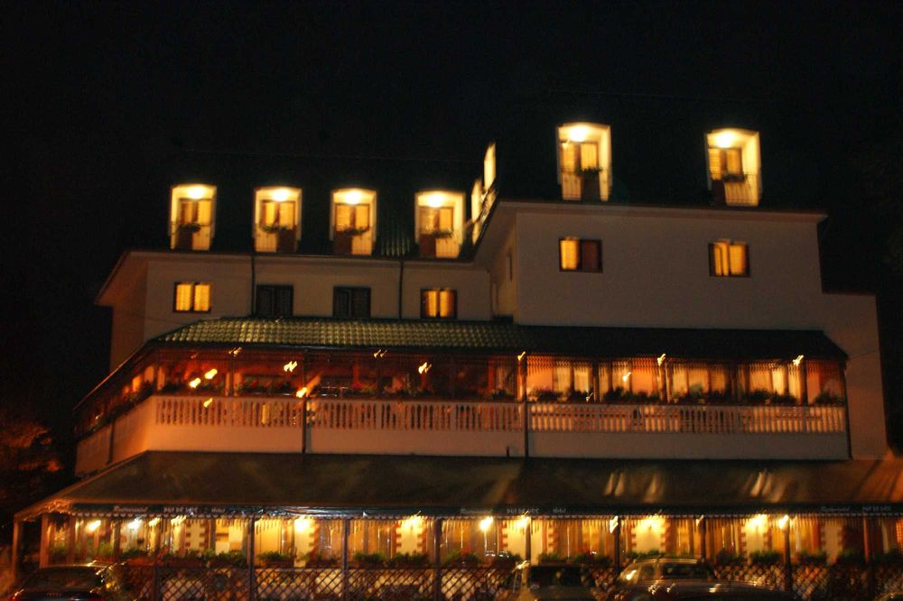 Vanzare /Inchiriere Spatiu Comercial