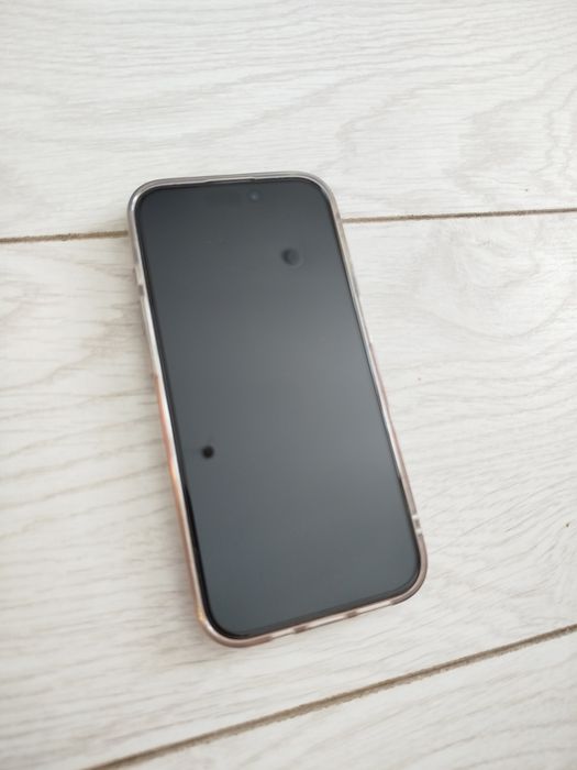 iPhone 15 pro 256гб