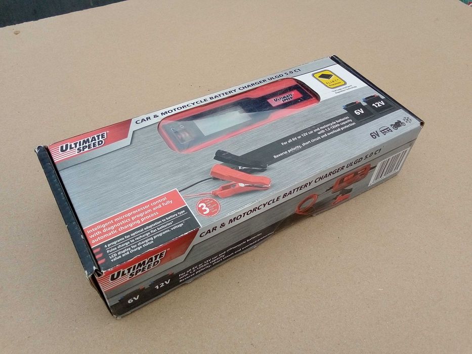 Incarcator/redrsor baterii auto & moto