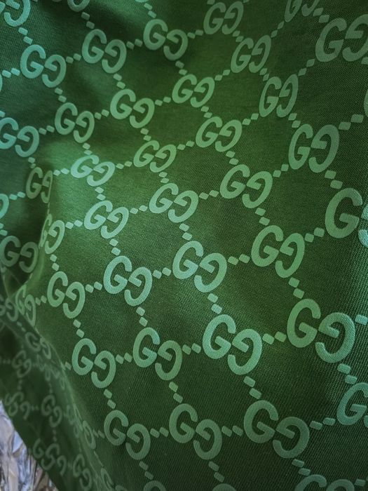 Oferta!! Tricou Gucci, calitate luxury, am mai multe mărimi