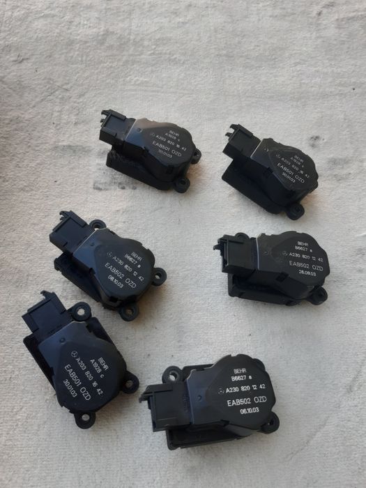 Моторче клапи Мерцедес w211