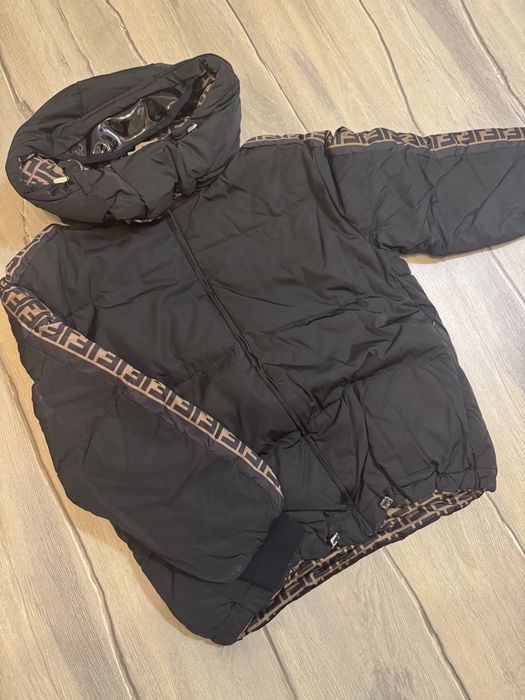 двустранно Fendi яке