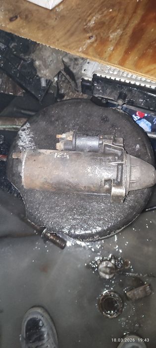 Стартер на Мерседес 124