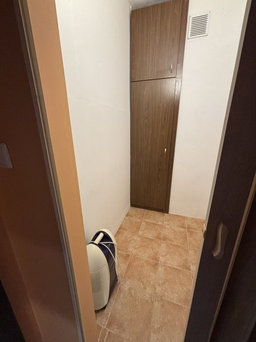 Дава се под наем Тристаен апартамент в Варна, Трошево - 60 кв.м за 459 € - Снимка #2