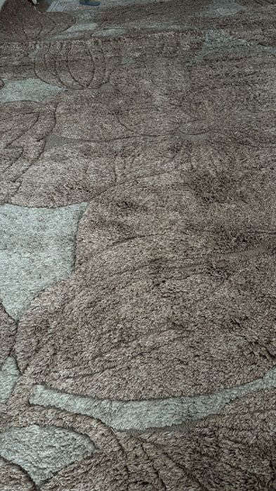 Ковер продам в хорошем состоянии