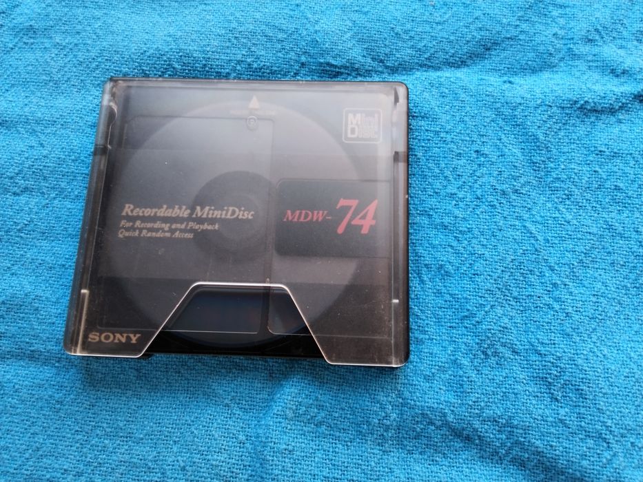 Sony original minidisk - работи  и прави страхотни и качествени записи