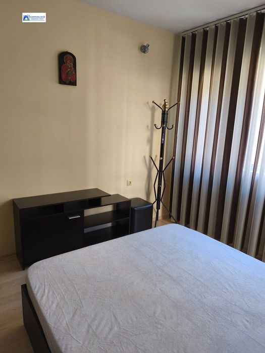 2-стаен в Плевен-Идеален център площ 61 цена 400