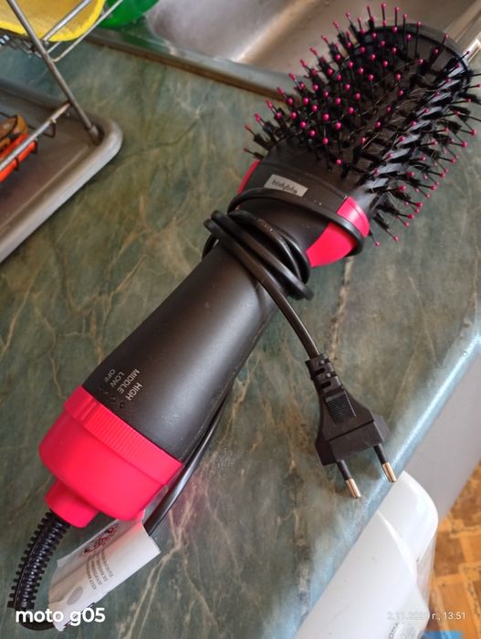 Преси и четка за коса