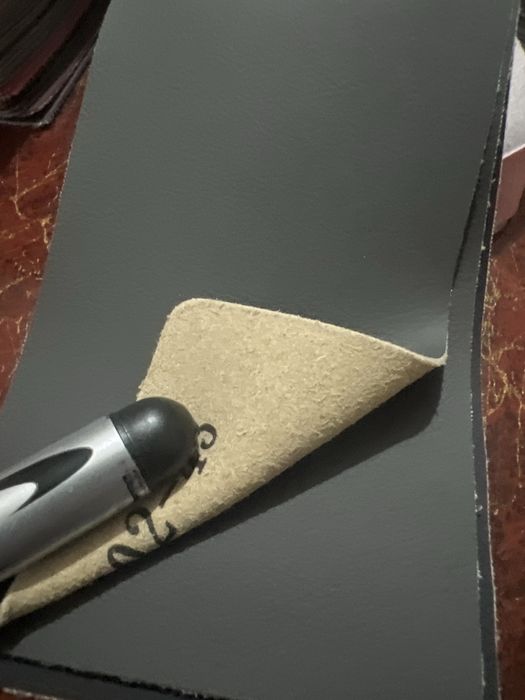 Отличный материал заменитель кожи очень приятная и мягкая!