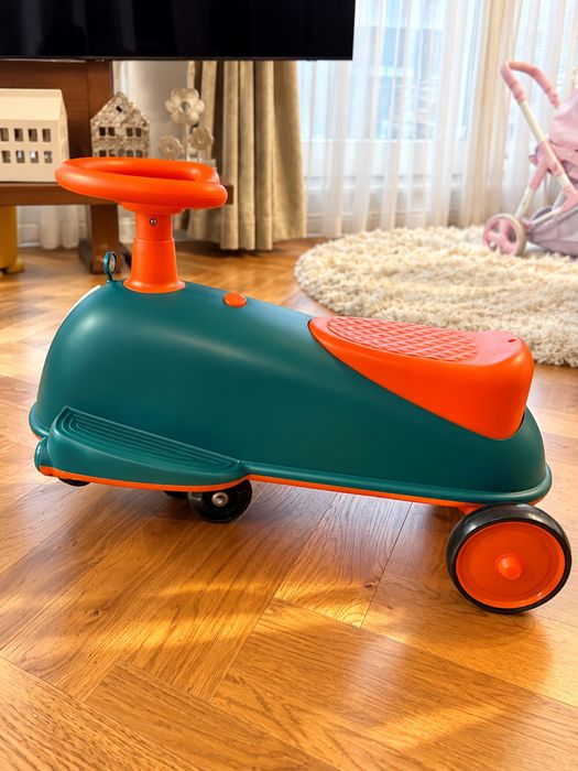 Scuter muzical Noriel Aventura