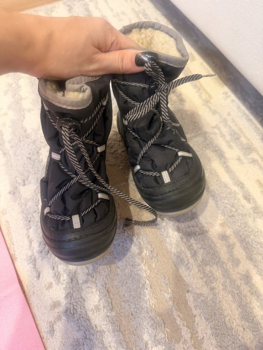 Сапоги зимние детские , очень теплые