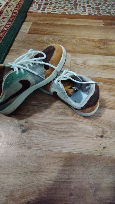 2 красовки зимни новой