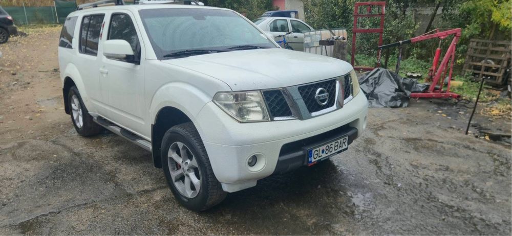 NISSAN Pathfinder 0 — imagine 1