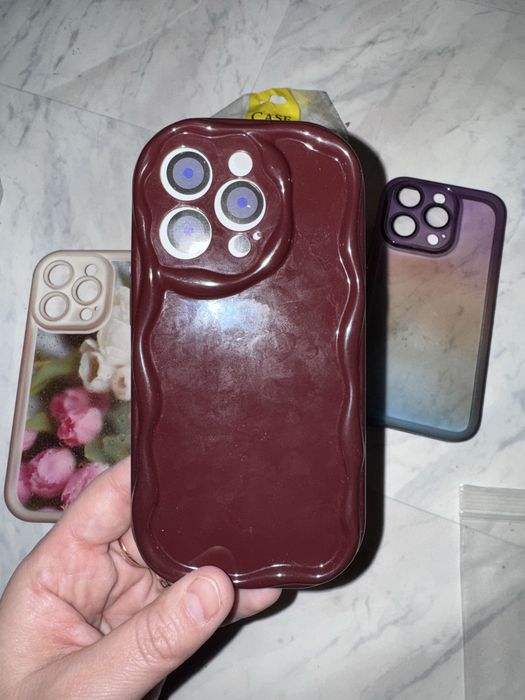 Чехлы на айфон 14 про