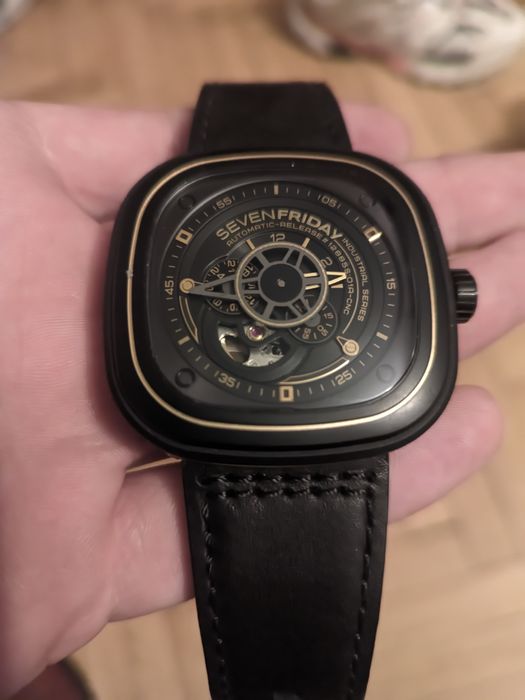 SevenFriday Automatic. Vand sau schimb.