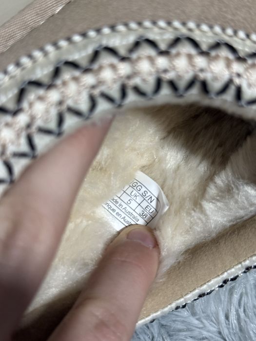 Ugg Tazz Tasman 2 Sand - marimea 38