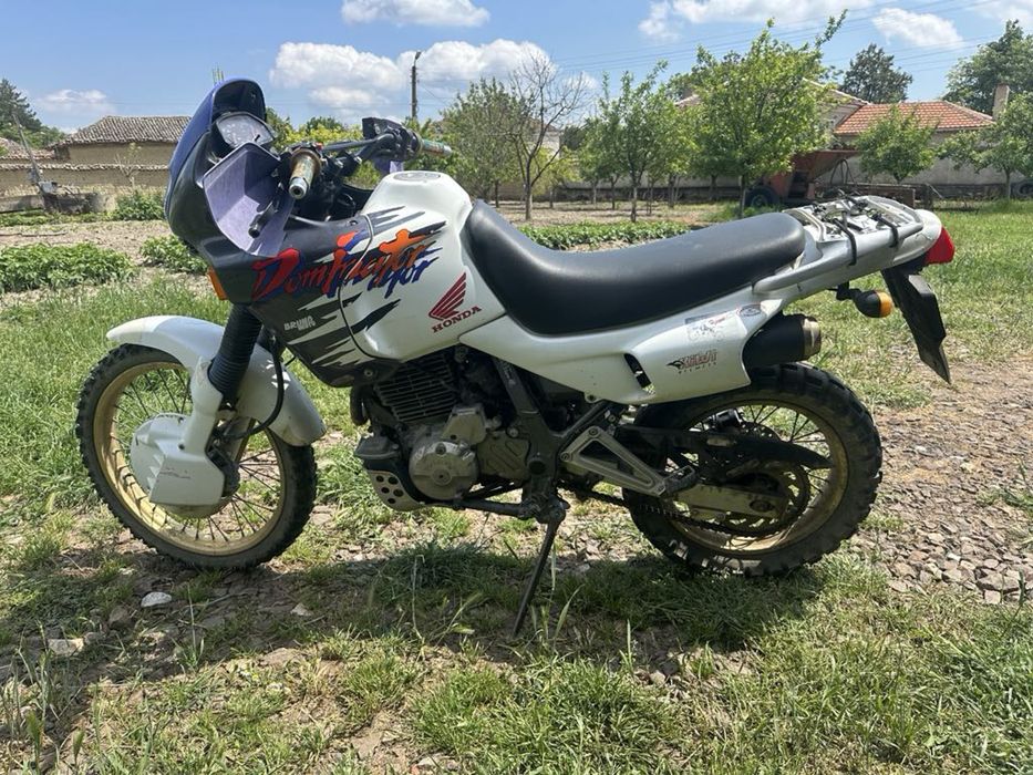 Honda dominator NX650
