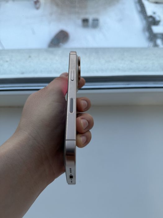 Iphone 16 pro 128gb gold