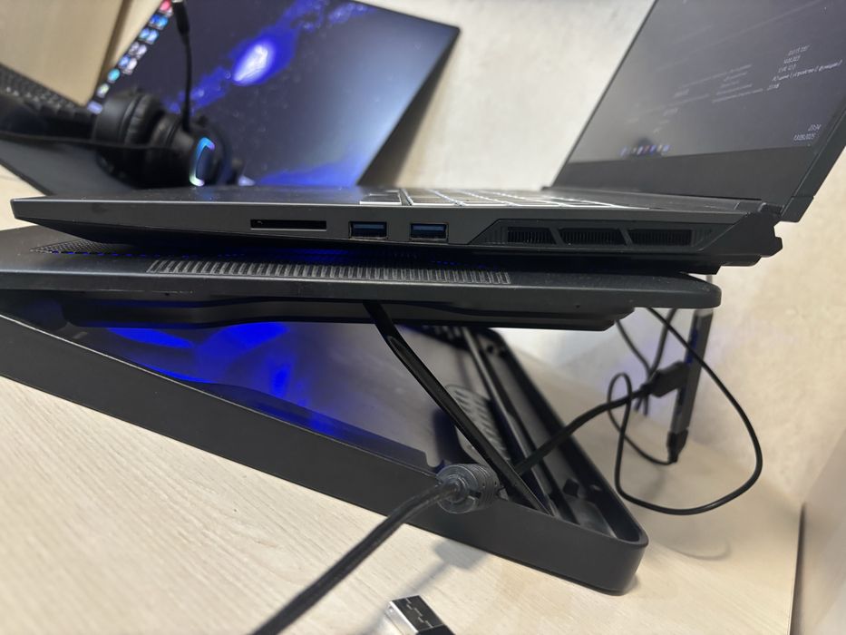 Игровой ноутбук Firebat H6AD