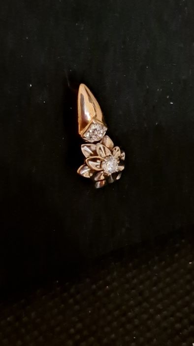 Золотые серьги Россия.