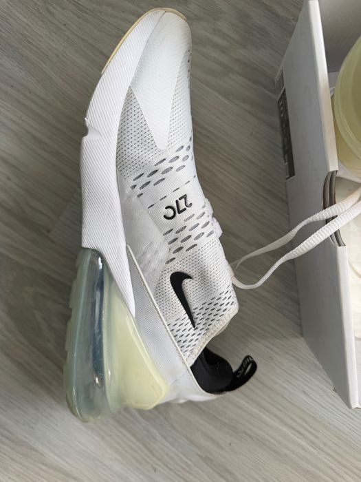 Nike air max 270