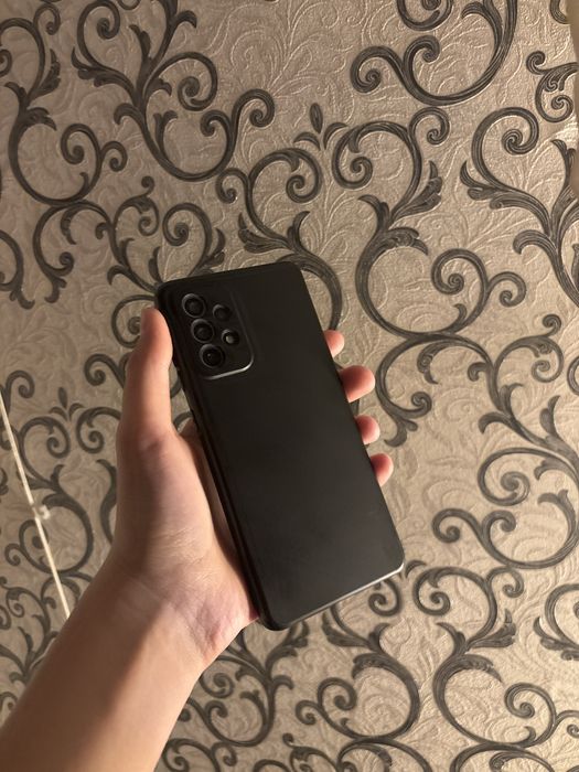 Продам Samsung A72